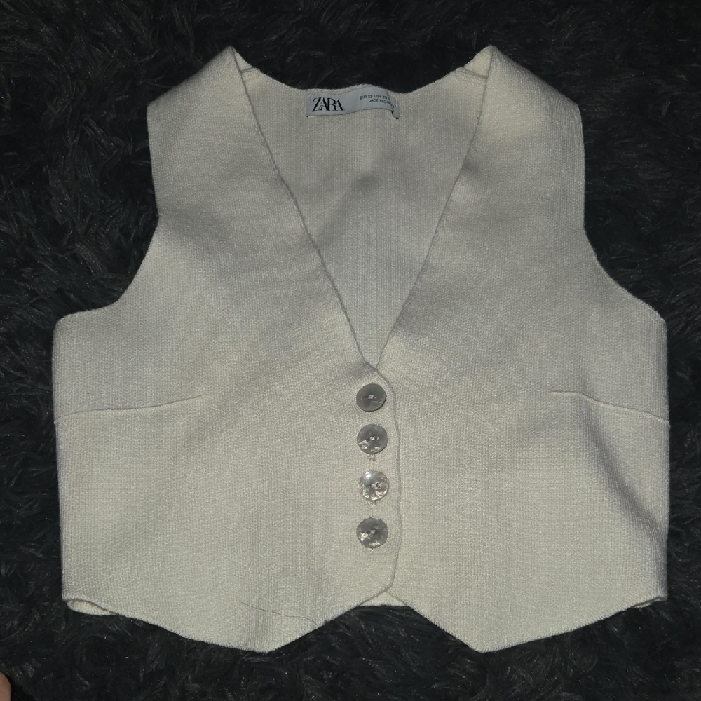 ZARA Cream Knit Button Vest